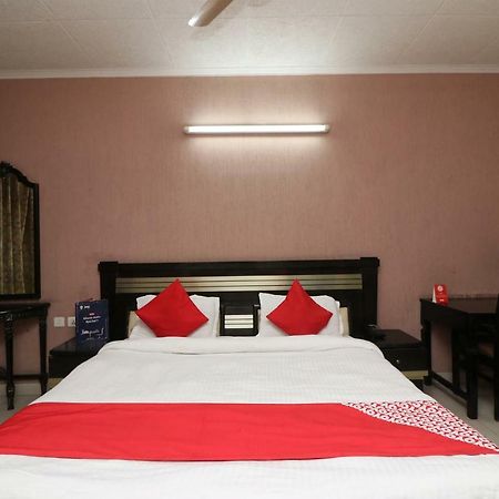 Oyo 24672 Bharat Guest House Delhi  Exterior foto